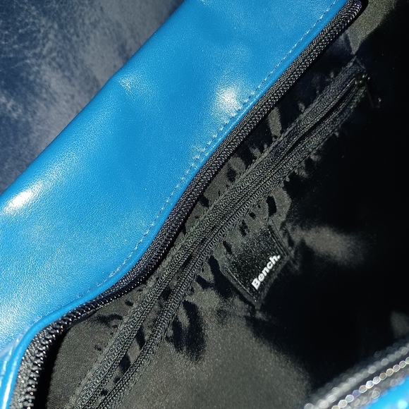 Bench Messenger bag - Picture 6 of 6